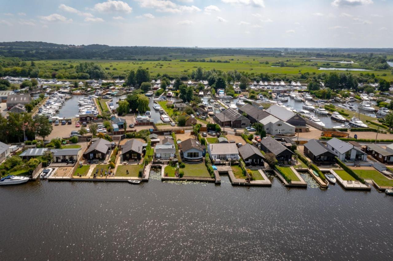 River View - Norfolk Broads Brundall ภายนอก รูปภาพ