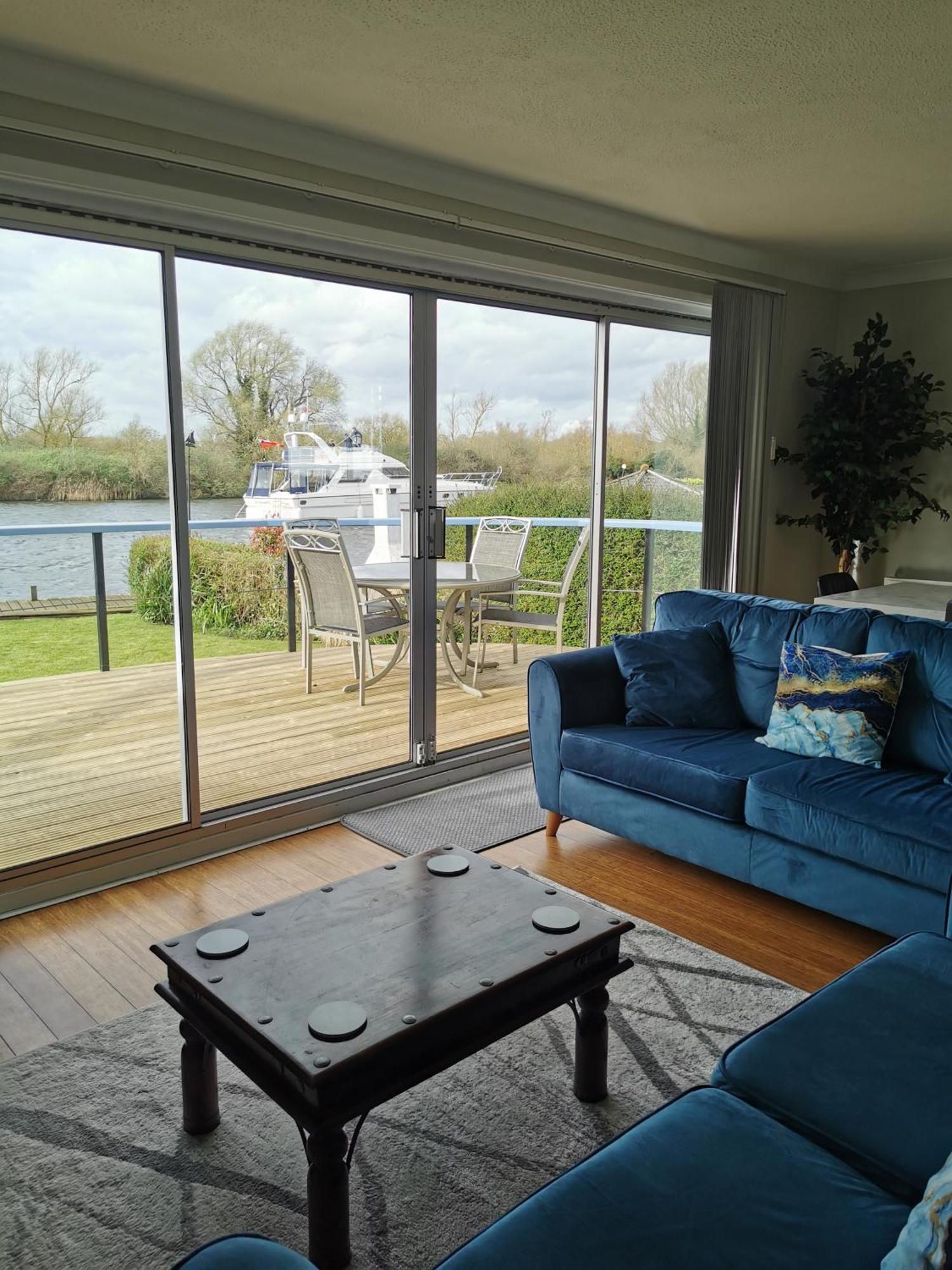 River View - Norfolk Broads Brundall ภายนอก รูปภาพ