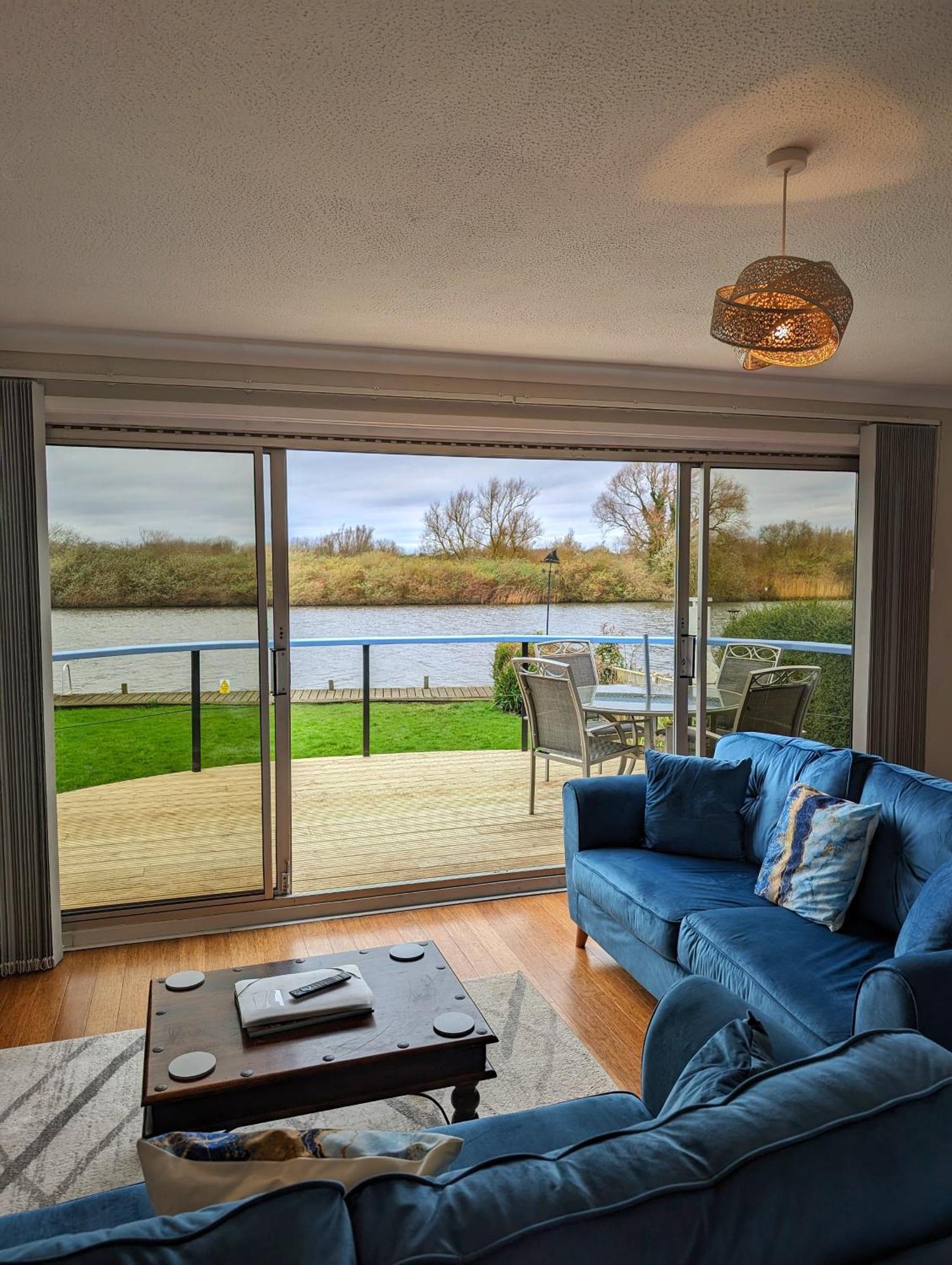 River View - Norfolk Broads Brundall ภายนอก รูปภาพ